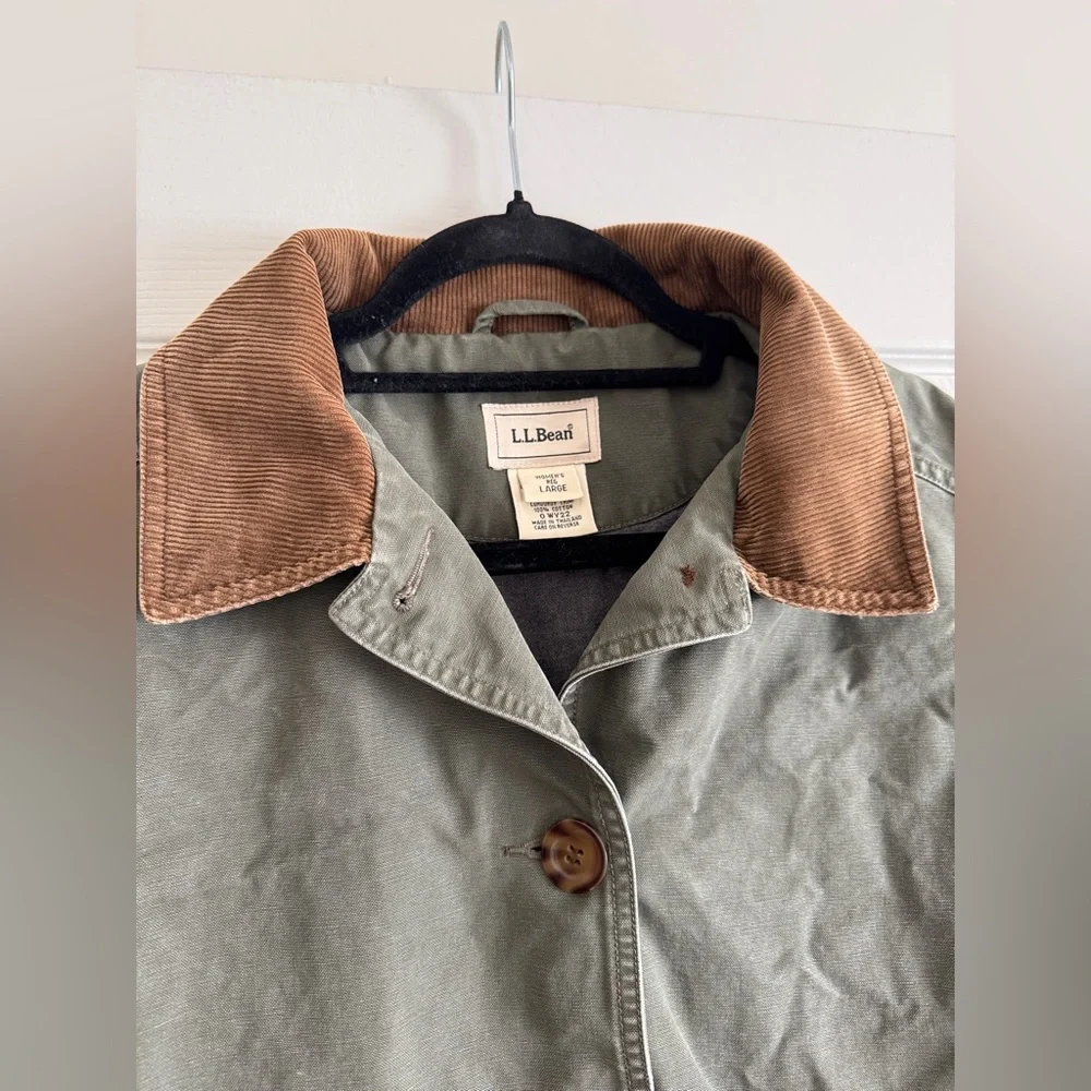 L.L. Bean Canvas Barn Jacket | Corduroy Collar | Women’s Large - Picture 2 of 10